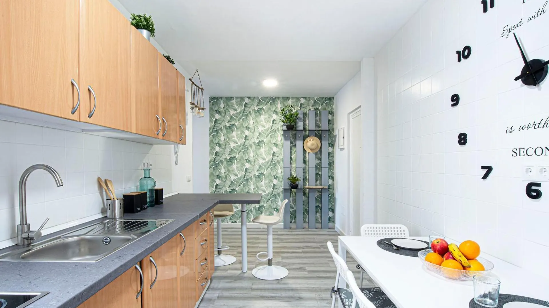 Moderno Apartamento Centrico Con Netflix Malaga Spain